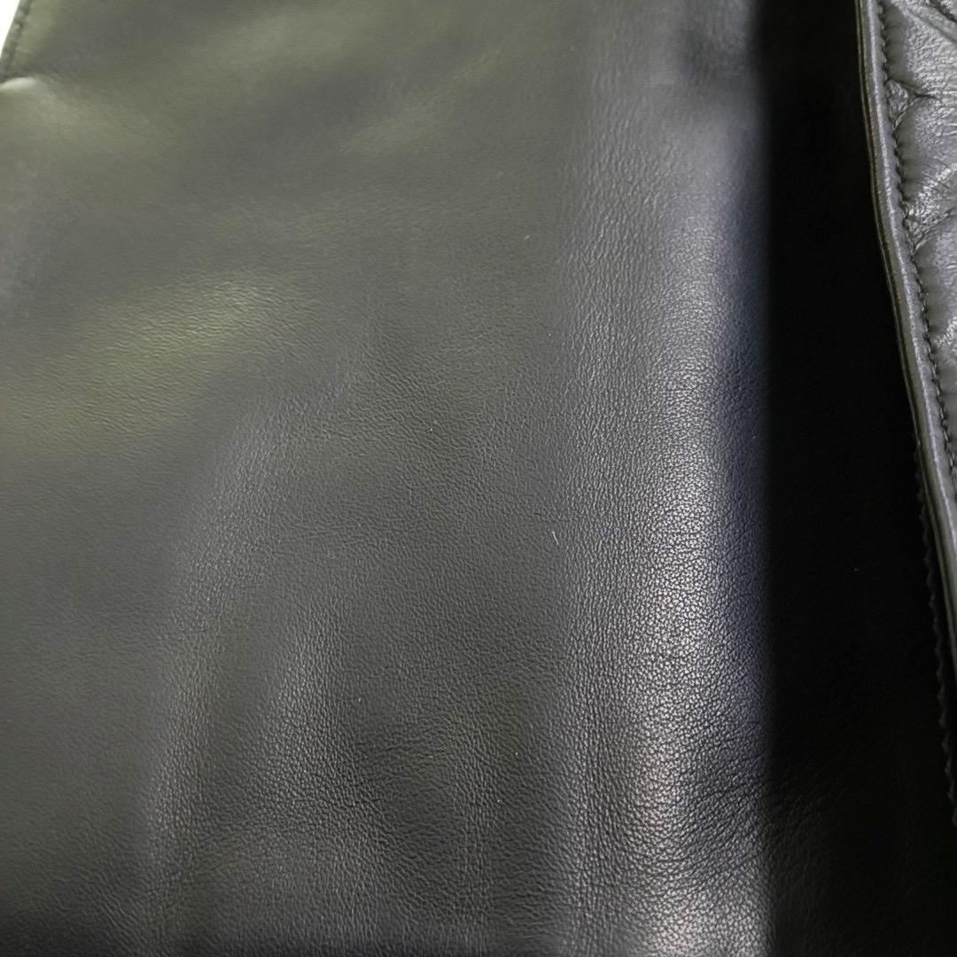 Fendi Baguette Black Lambskin 3D FF Embossed Leather Crossbody Bag Medium en vente 7