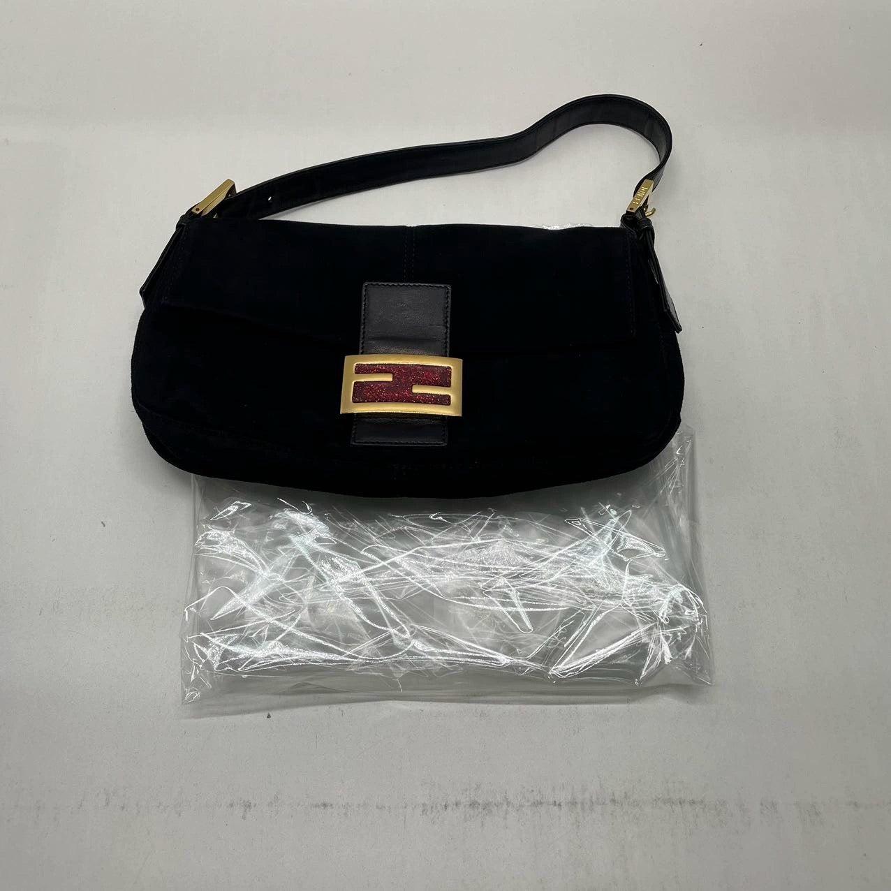 Fendi Baguette Black Suede Leather Red Buckle Shoulder Bag For Sale 3