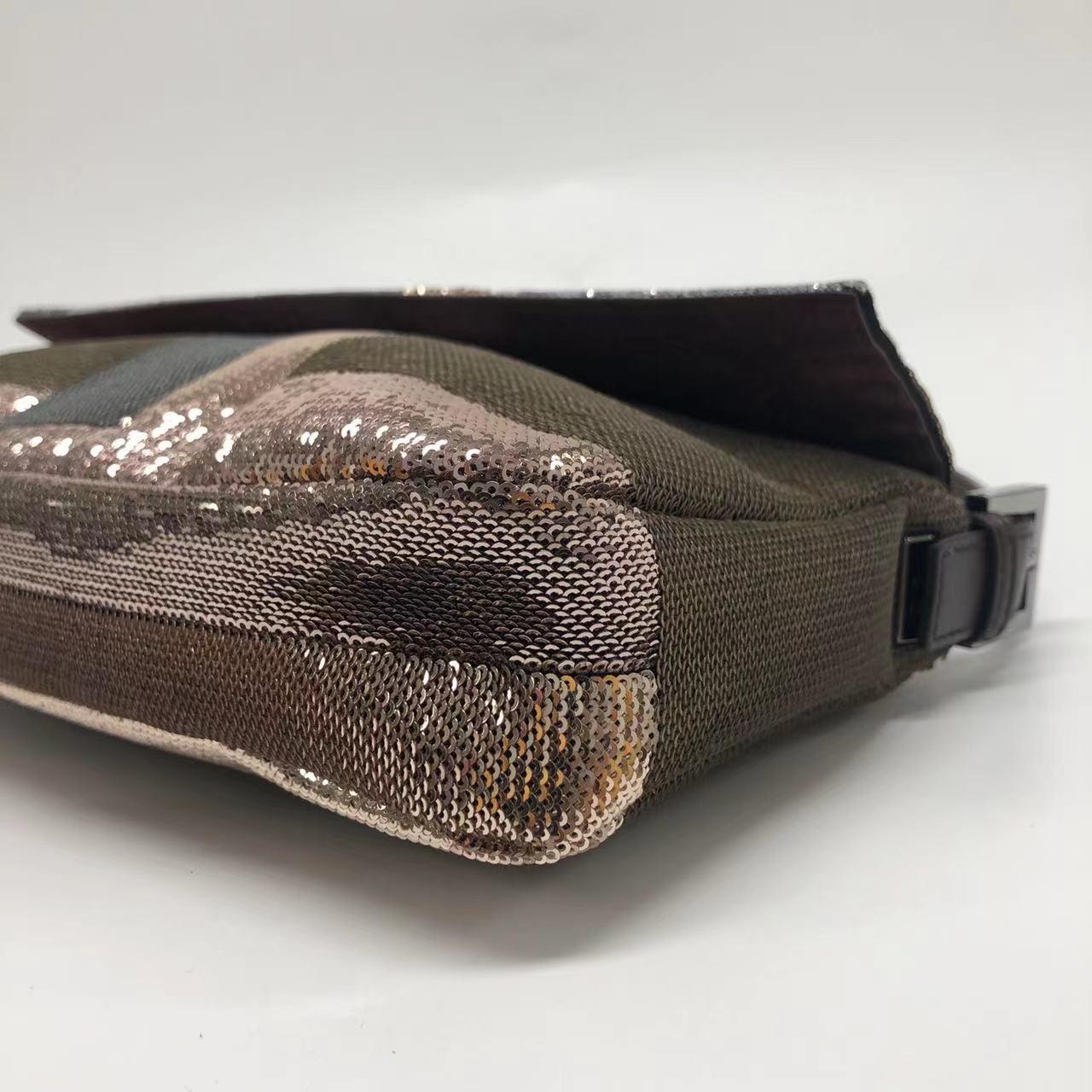 Bolso Fendi Baguette Bloques Motivo Abstracto Purpurina Lentejuelas en venta 3