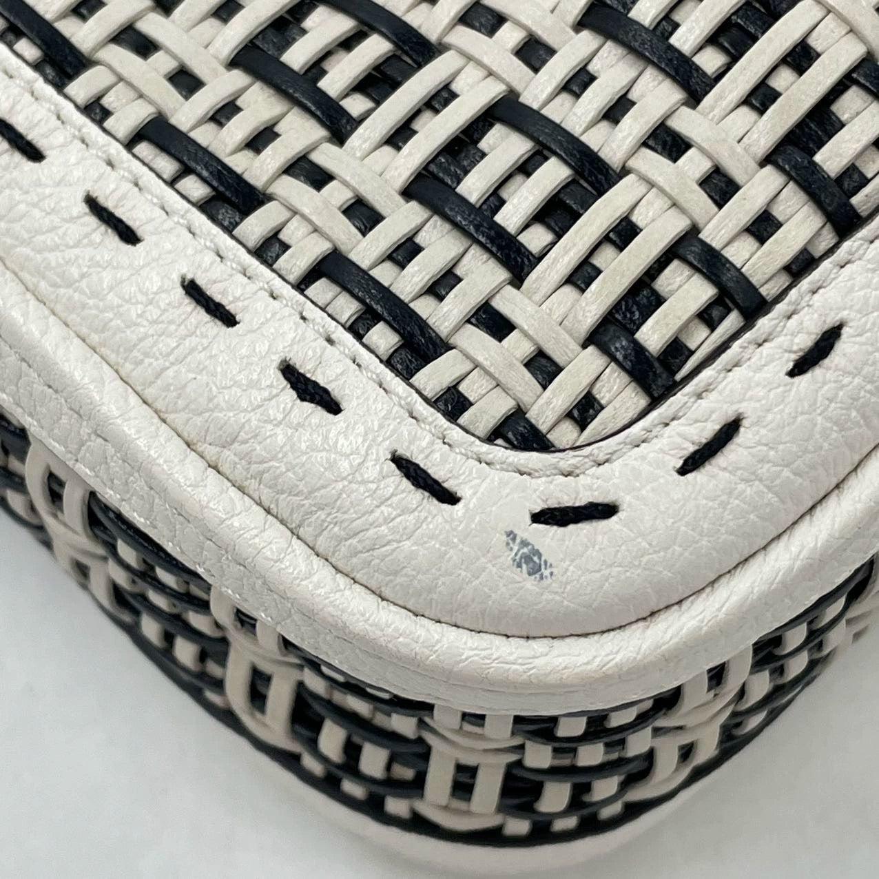 Fendi Baguette Calfskin Leather Weave Black and White Crossbody Bag 5