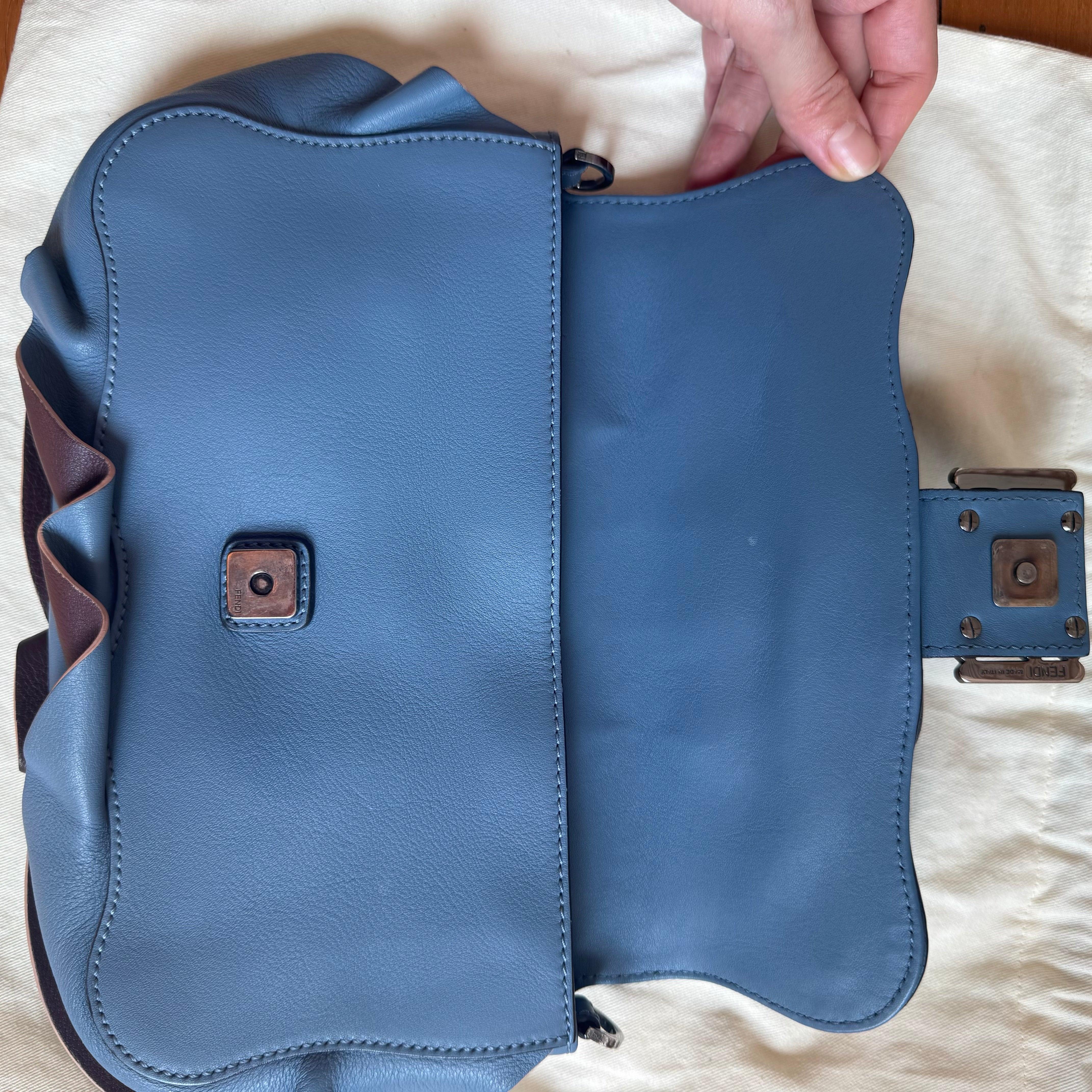 Fendi Baguette Calfskin Waves Baguette Blue Crossbody Bag 11