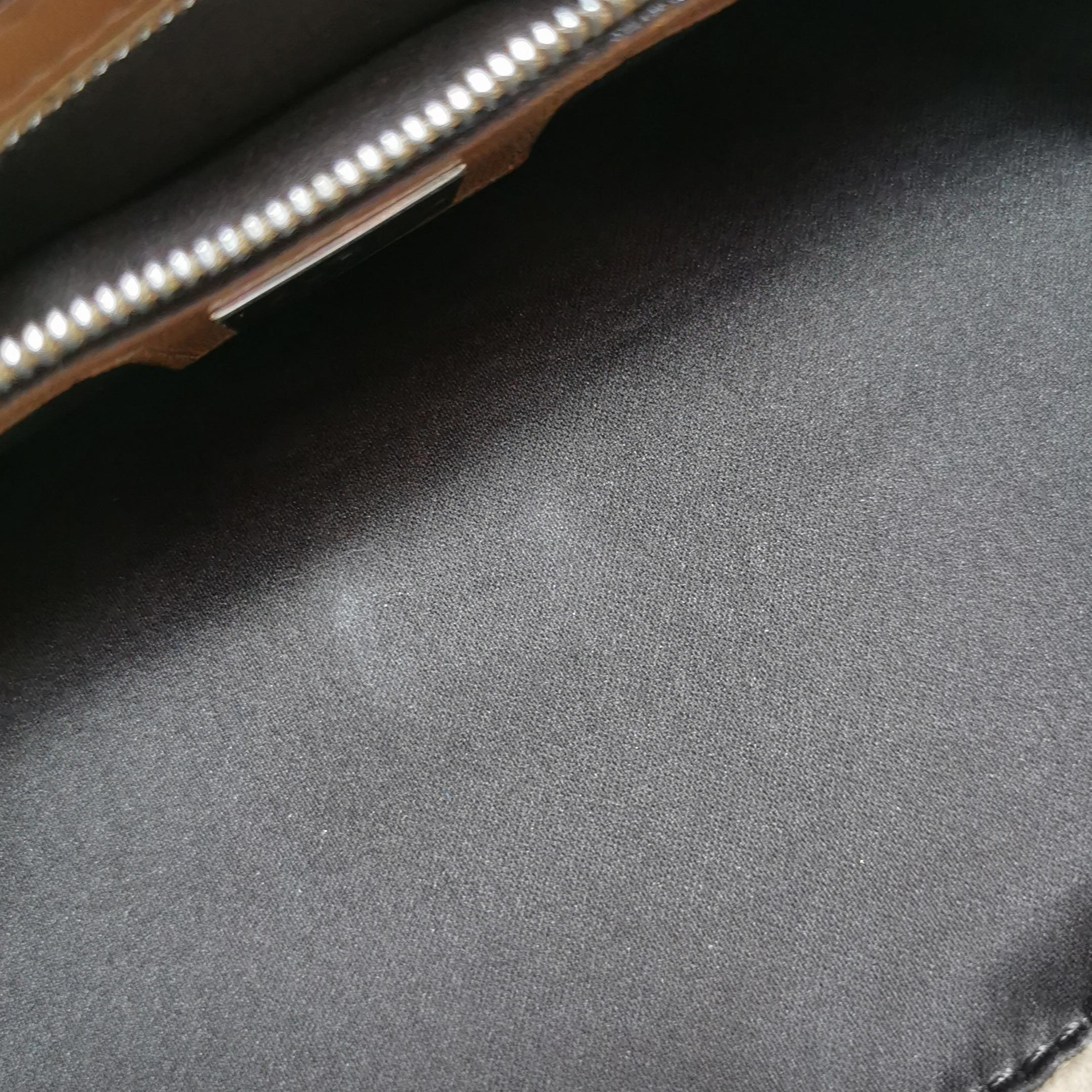 FENDI Baguette Camel Brown Soft Cloth Shoulder Bag For Sale 6