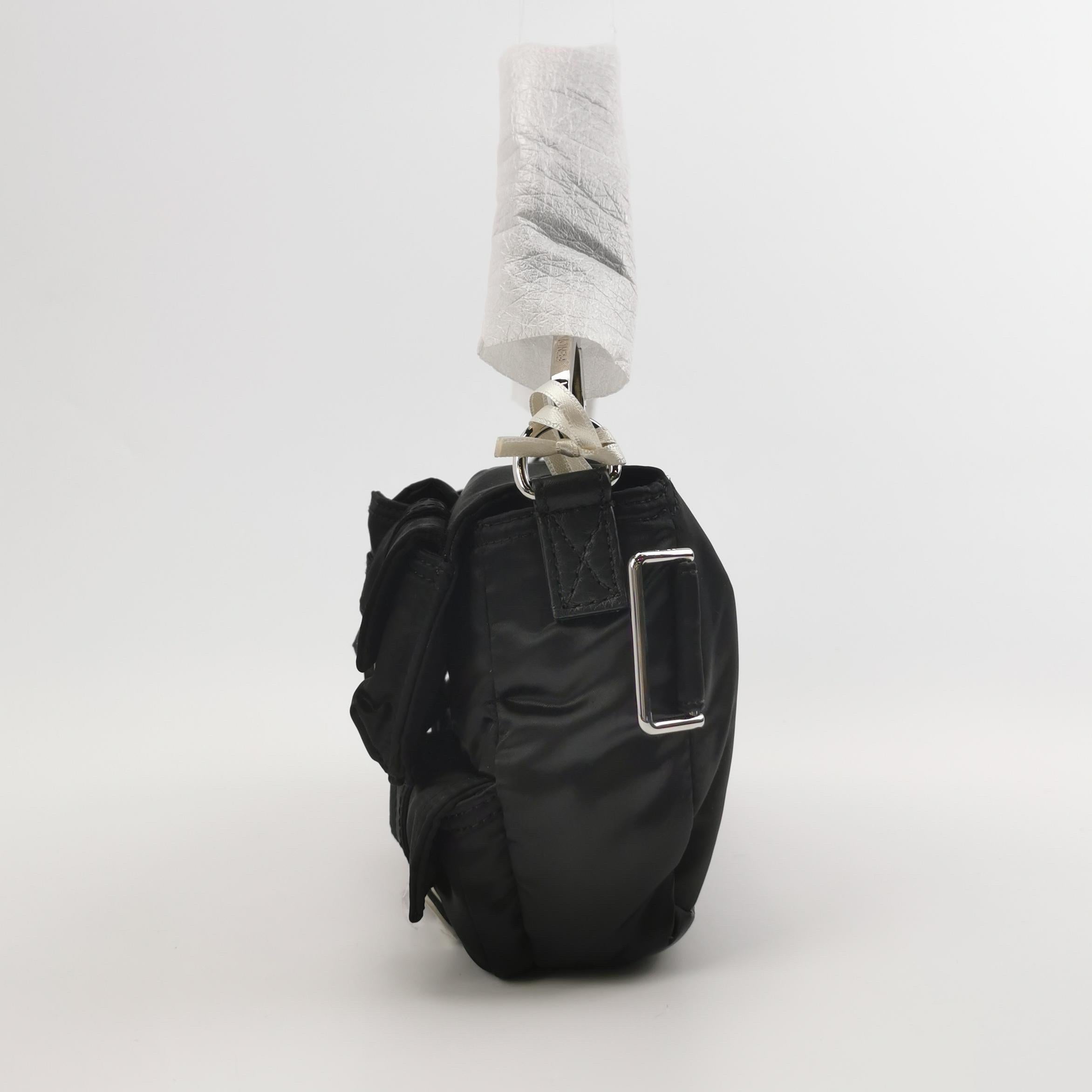Fendi Baguette Cargo Multipocket Black Nylon 3-way Bag Pour femmes en vente