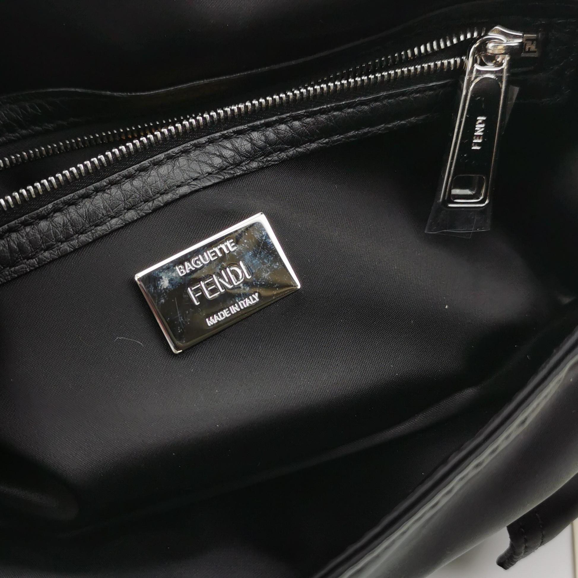 Fendi Baguette Cargo Multipocket Black Nylon 3-way Bag en vente 1