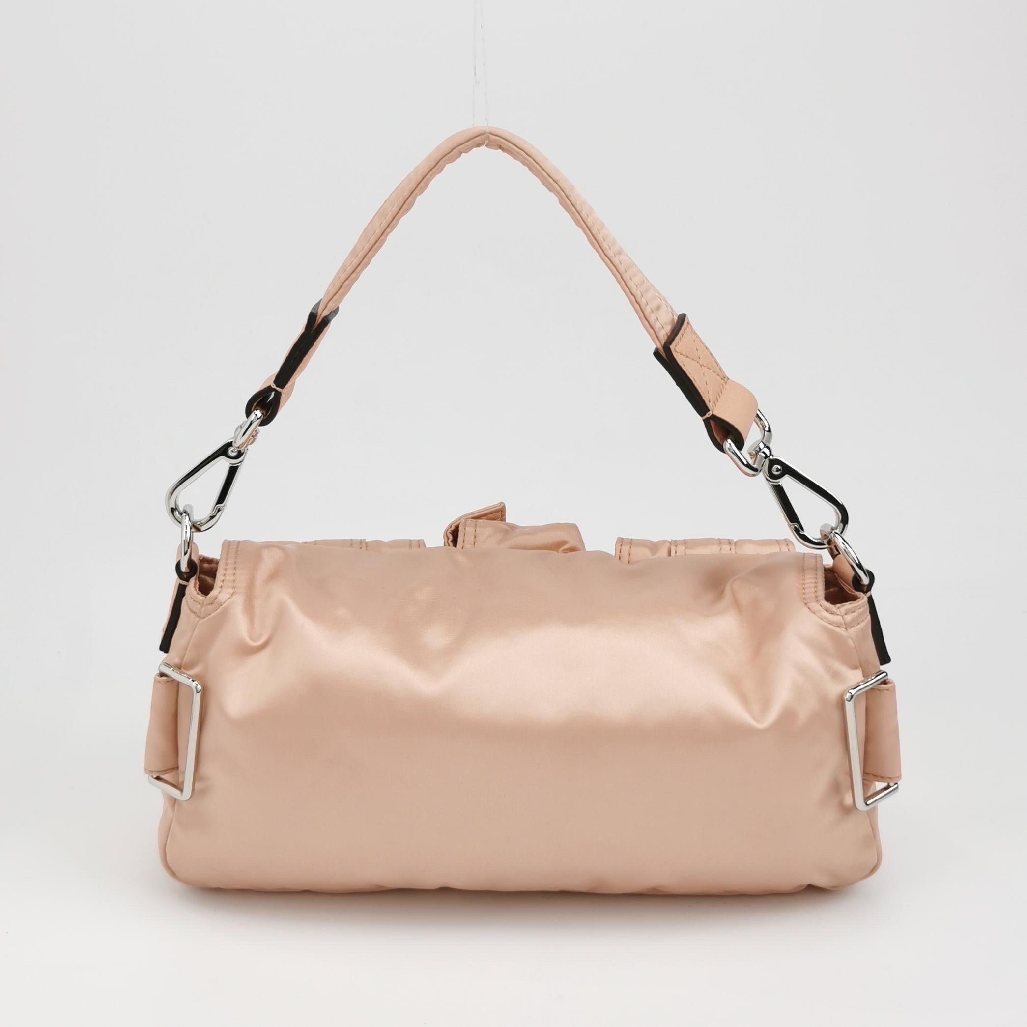 Fendi Baguette Cargo Multipocket Pink Nylon 3-way Bag en vente 1