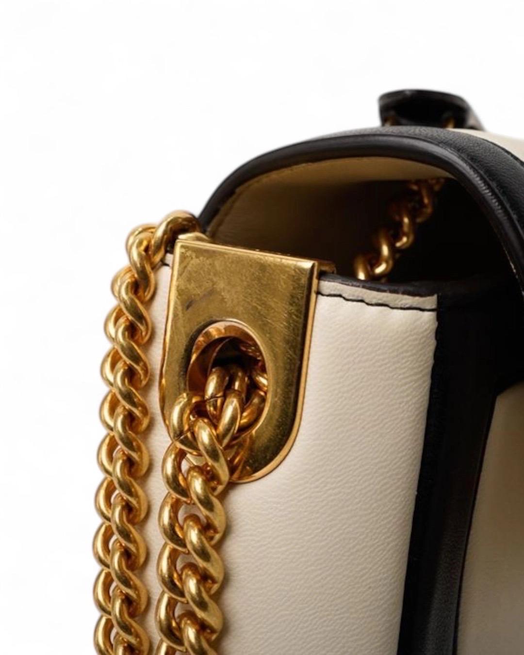 Fendi Baguette Chaîne Petite Bicolore Panna Borsa a tracolla en vente 7