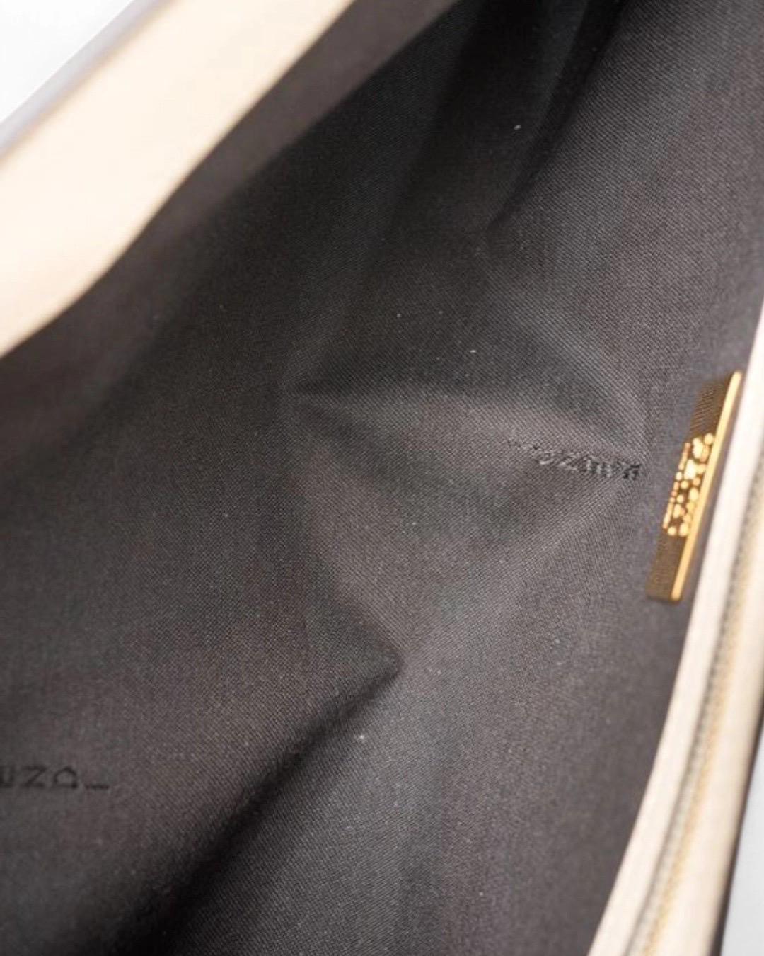 Fendi Baguette Chaîne Petite Bicolore Panna Borsa a tracolla en vente 8