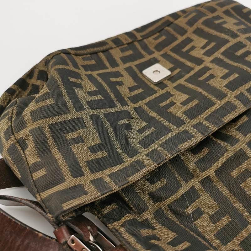 Fendi Baguette Classic Zucca Print Fendi Monogram For Sale 5