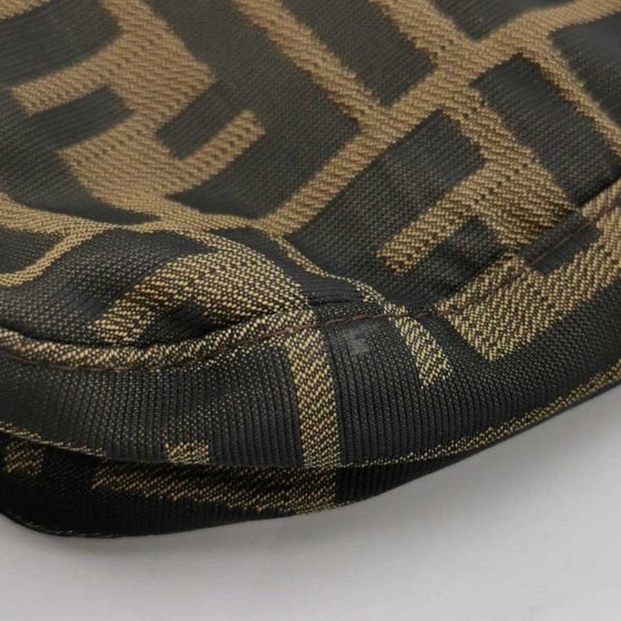 Fendi Baguette Classic Zucca Print Fendi Monogram For Sale 6