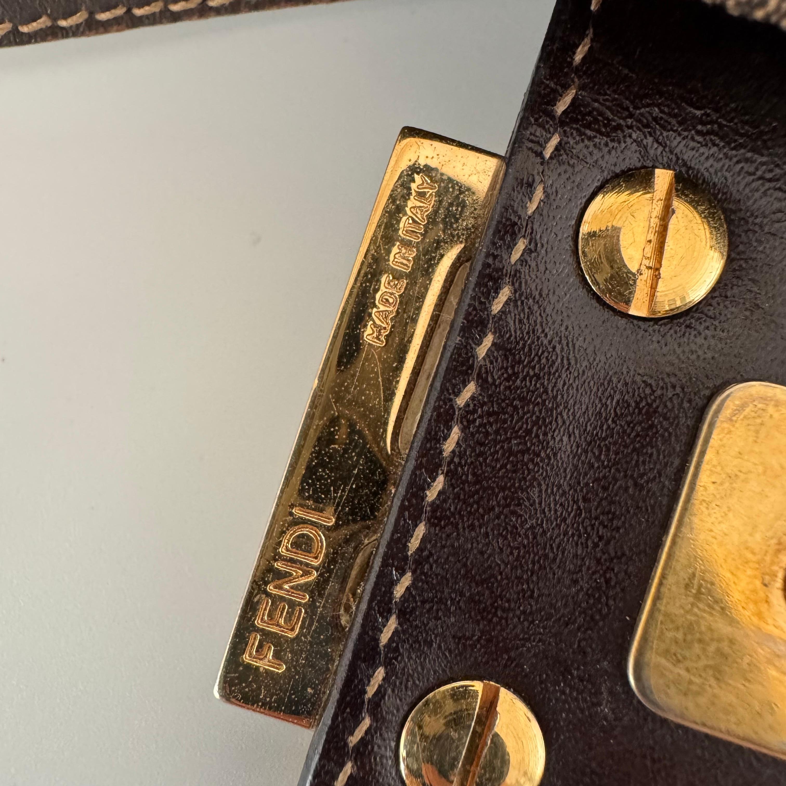 Fendi Baguette Classic Zucca Print Fendi Monogram Gold Hardware 8