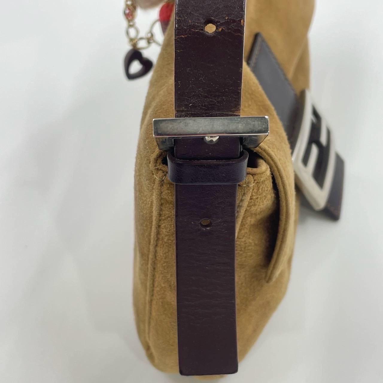 Fendi Baguette Coffee Brown Suede Leather Shoulder Bag For Sale 6