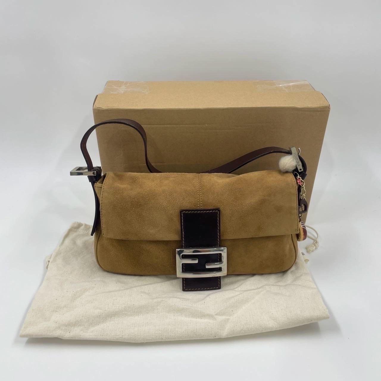 Fendi Baguette Coffee Brown Suede Leather Shoulder Bag For Sale 2