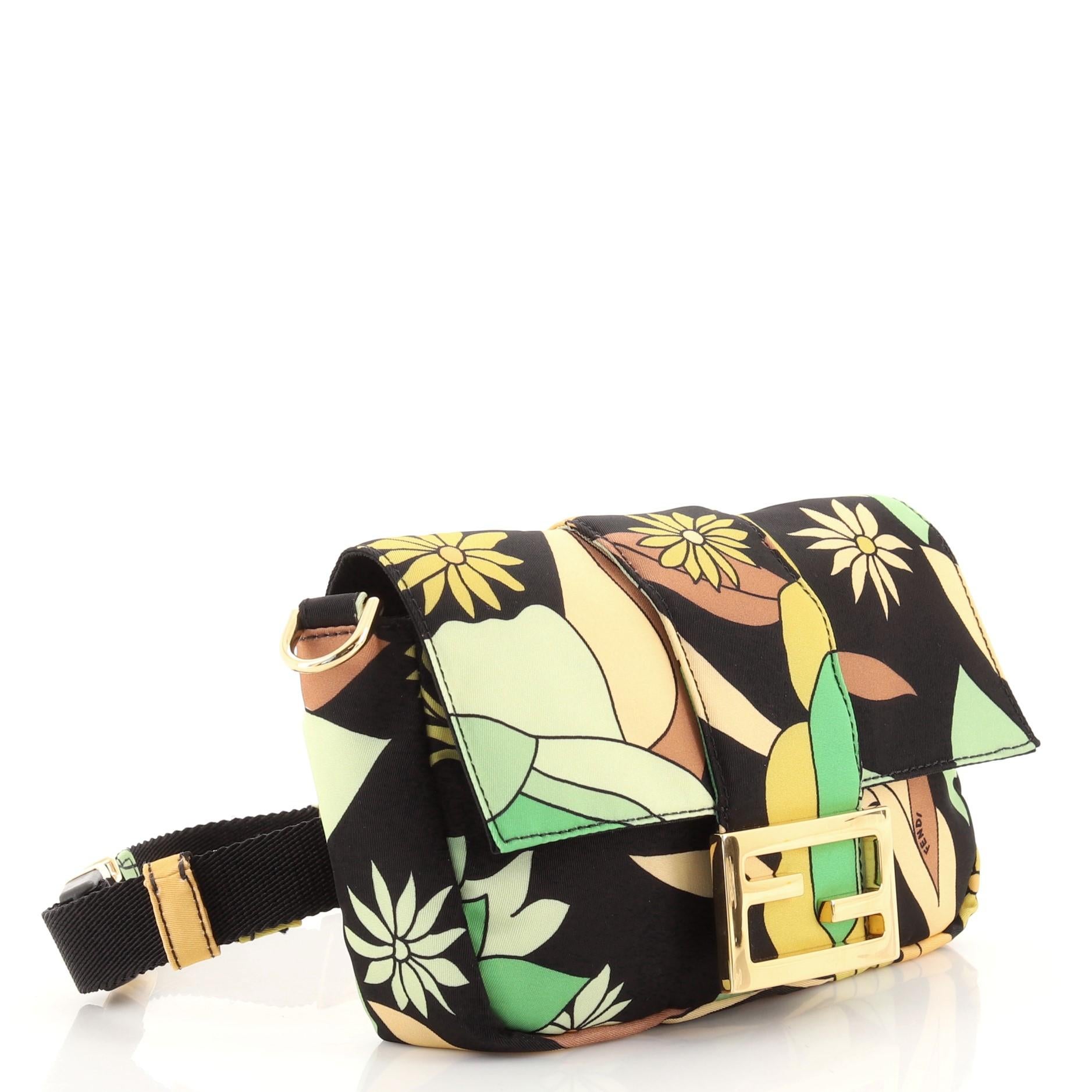 Umwandelbare Baguette-Gürteltasche aus Nylon mit Druck Mini von Fendi (Schwarz)