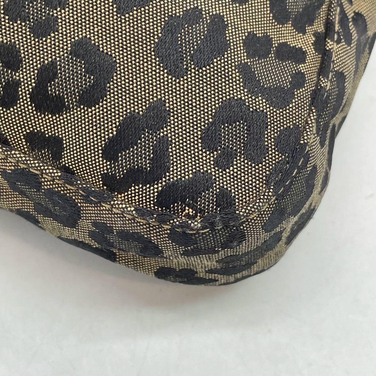 Fendi Baguette Denim Leopard Print with Red Leather Gold Hardware For Sale 7