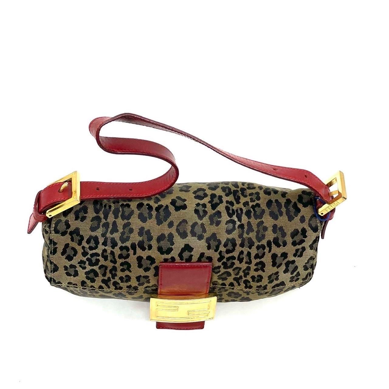 Fendi Baguette Denim Leopard Print with Red Leather Gold Hardware For Sale 2