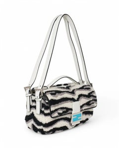 Fendi Baguette Double Sheep Sapphire White/Black