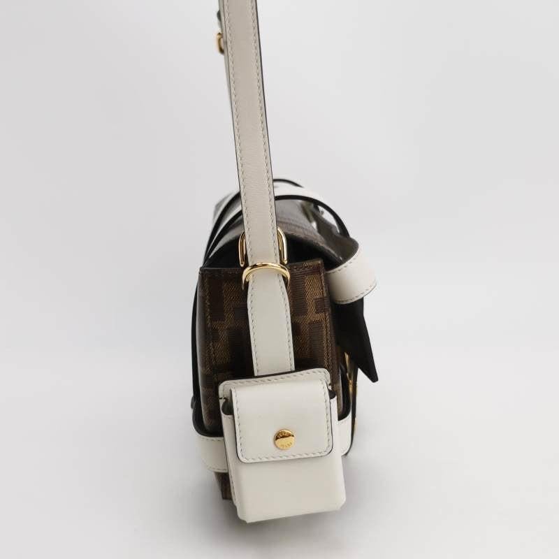 Fendi Baguette Glazed Fabric Vitello Century FF 1974 Baguette Cage Mogano Panna In Excellent Condition For Sale In AUBERVILLIERS, FR