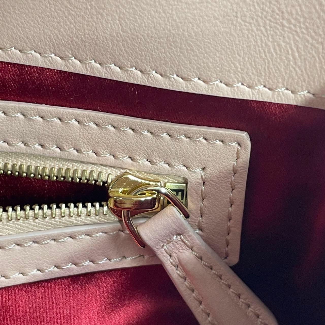 Fendi Baguette Glitter Pailletten Vitello Grace Sex & the City Baby Pink 5