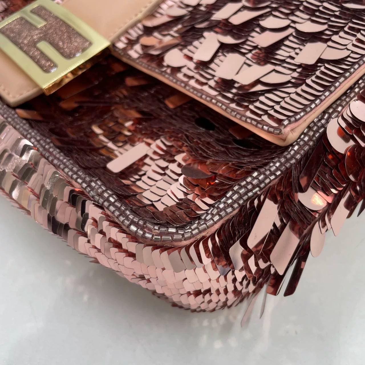 Fendi Baguette Glitter Sequins Paillettes Vitello Grace Sex & the City Baby Pink 14