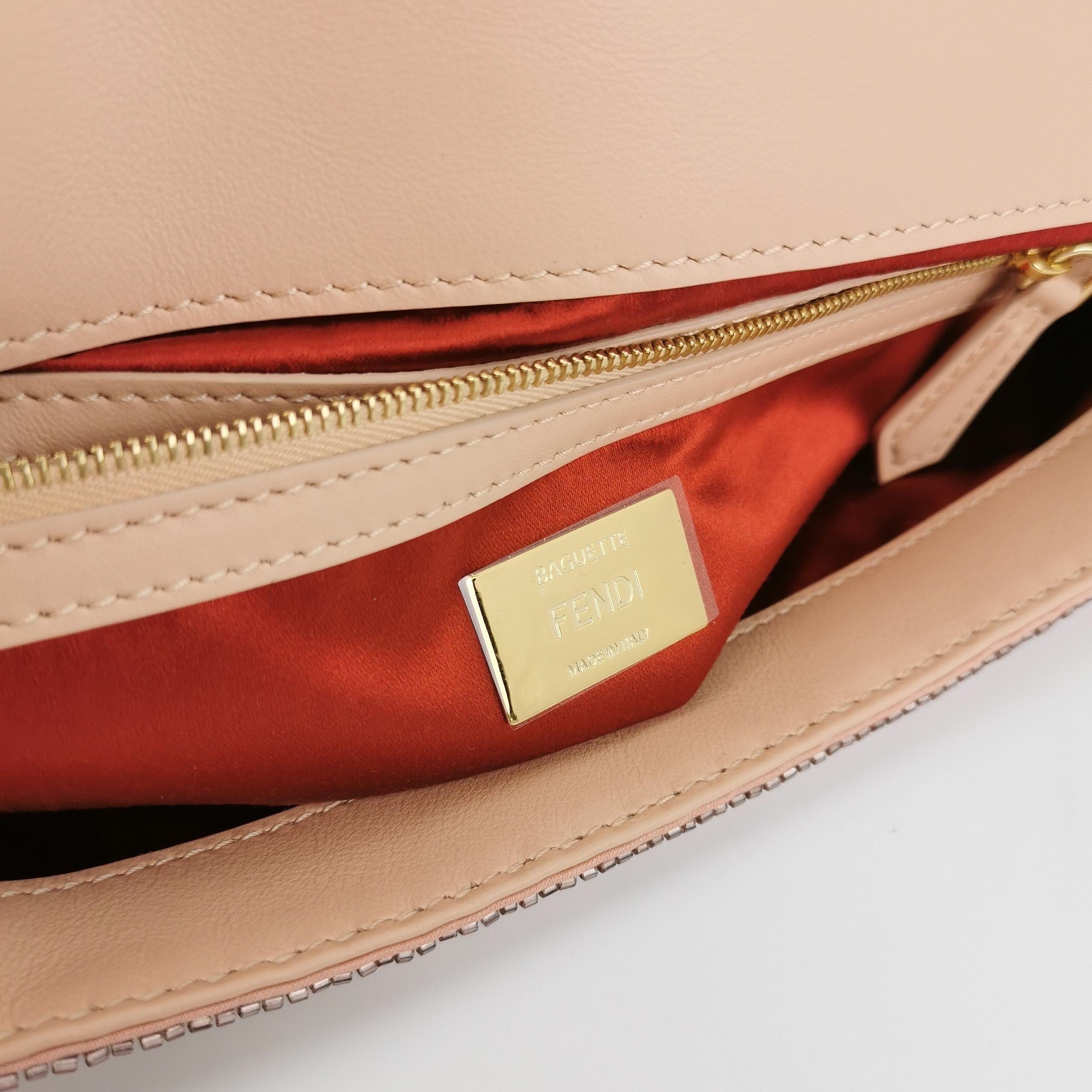 Fendi Baguette Glitter Sequins Paillettes Vitello Grace Sex & the City Baby Pink For Sale 5