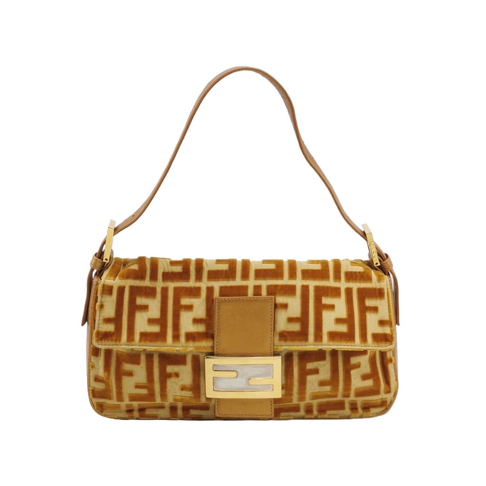 Borsa a tracolla FENDI Baguette Gold FF Monogram in velluto in vendita