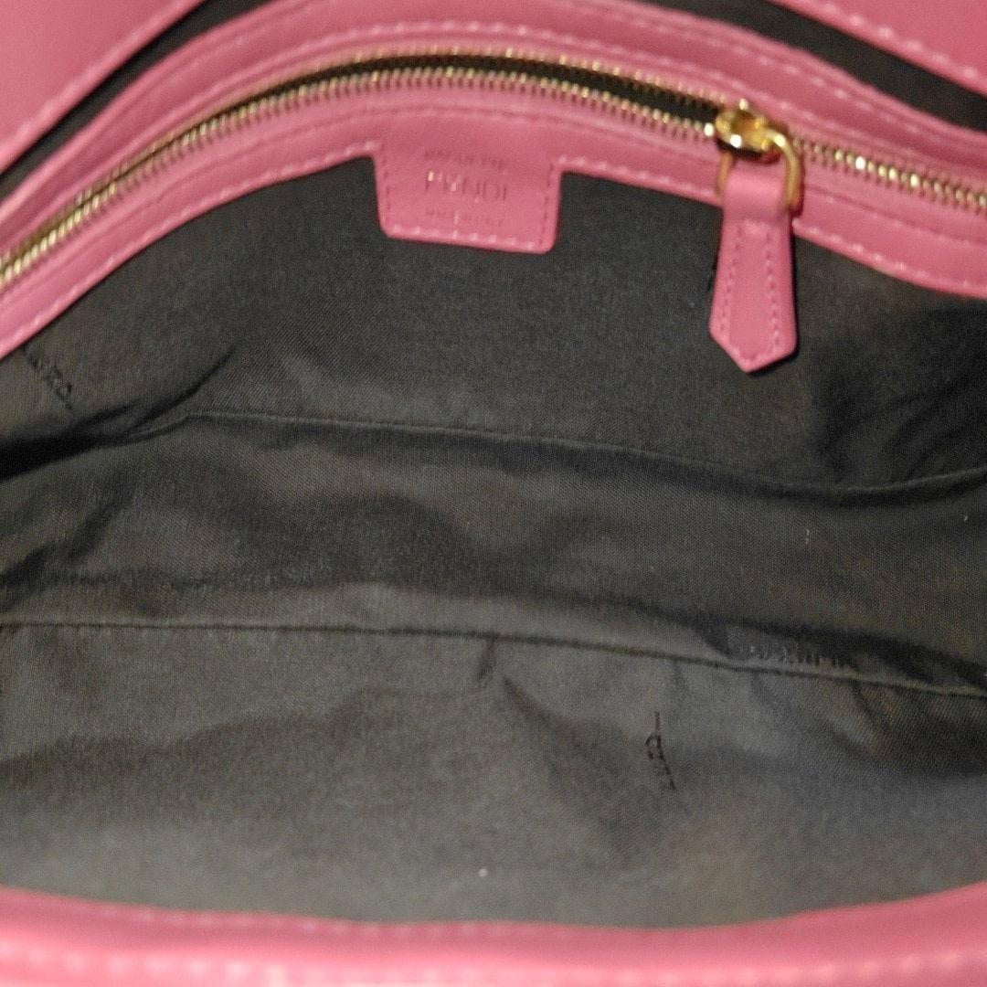 Fendi Baguette Lambskin Leather Crossbody Bag Medium Pink For Sale 3