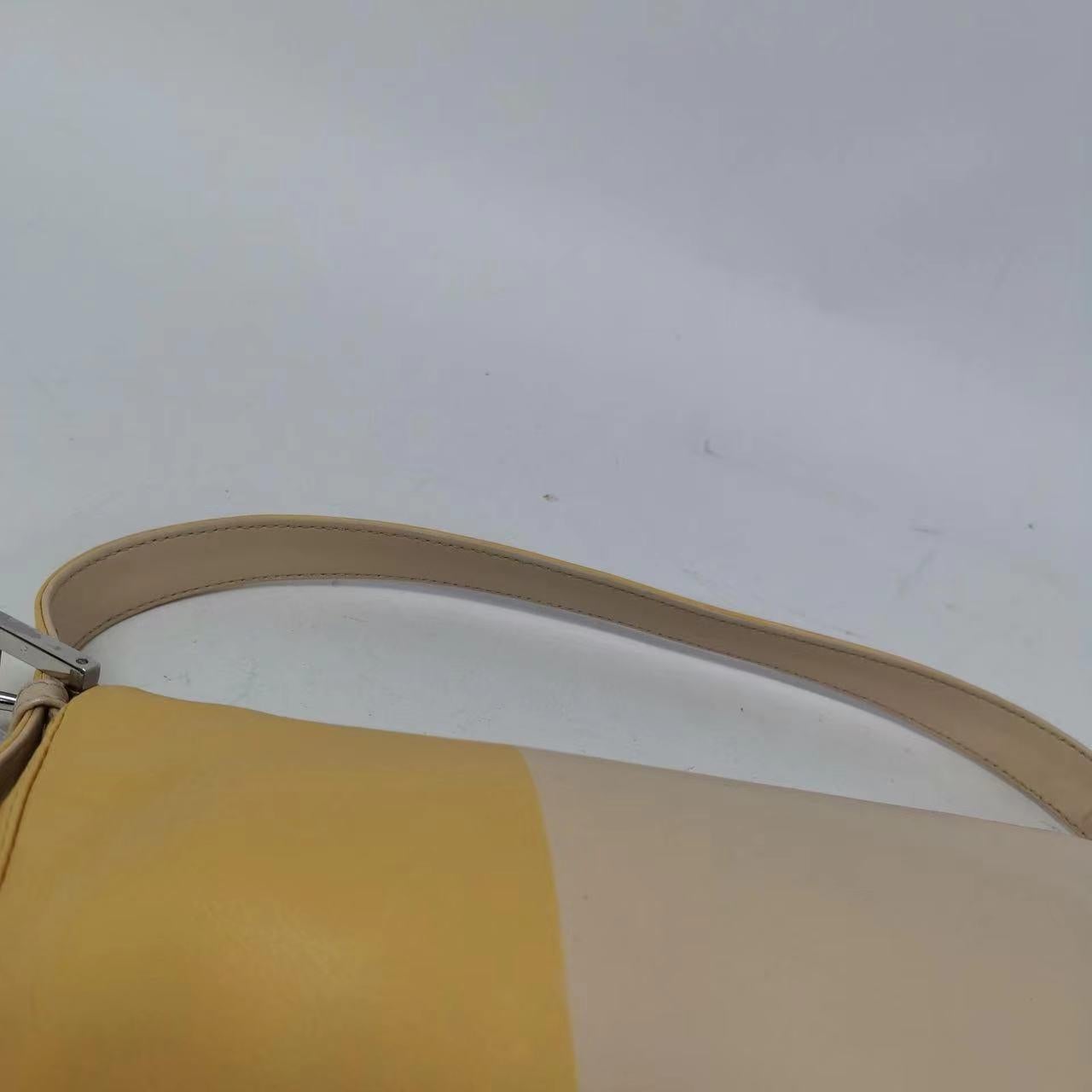 Fendi Baguette Lambskin Leather Shoulder Bag Beige Yellow For Sale 7