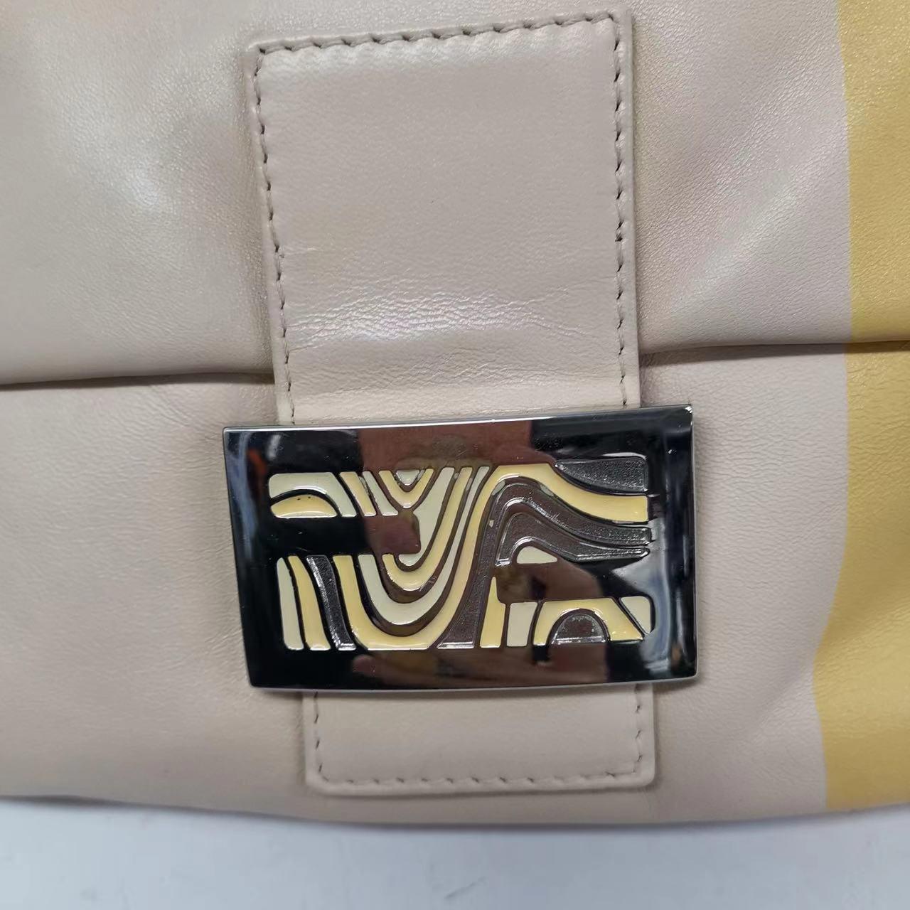 Fendi Baguette Lambskin Leather Shoulder Bag Beige Yellow For Sale 12