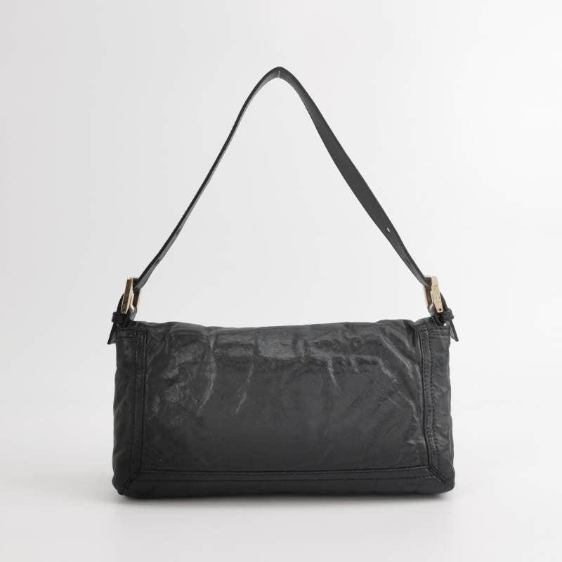 Sac à bandoulière Fendi en cuir baguette avec franges sauvages Excellent état - En vente à AUBERVILLIERS, FR