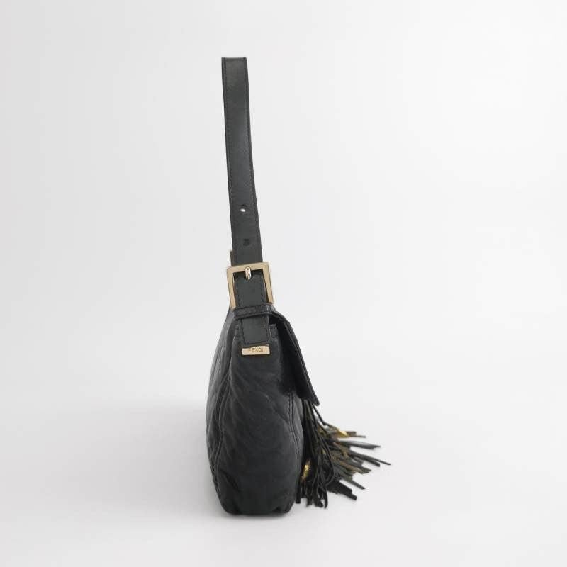 Sac à bandoulière Fendi en cuir baguette avec franges sauvages Pour femmes en vente
