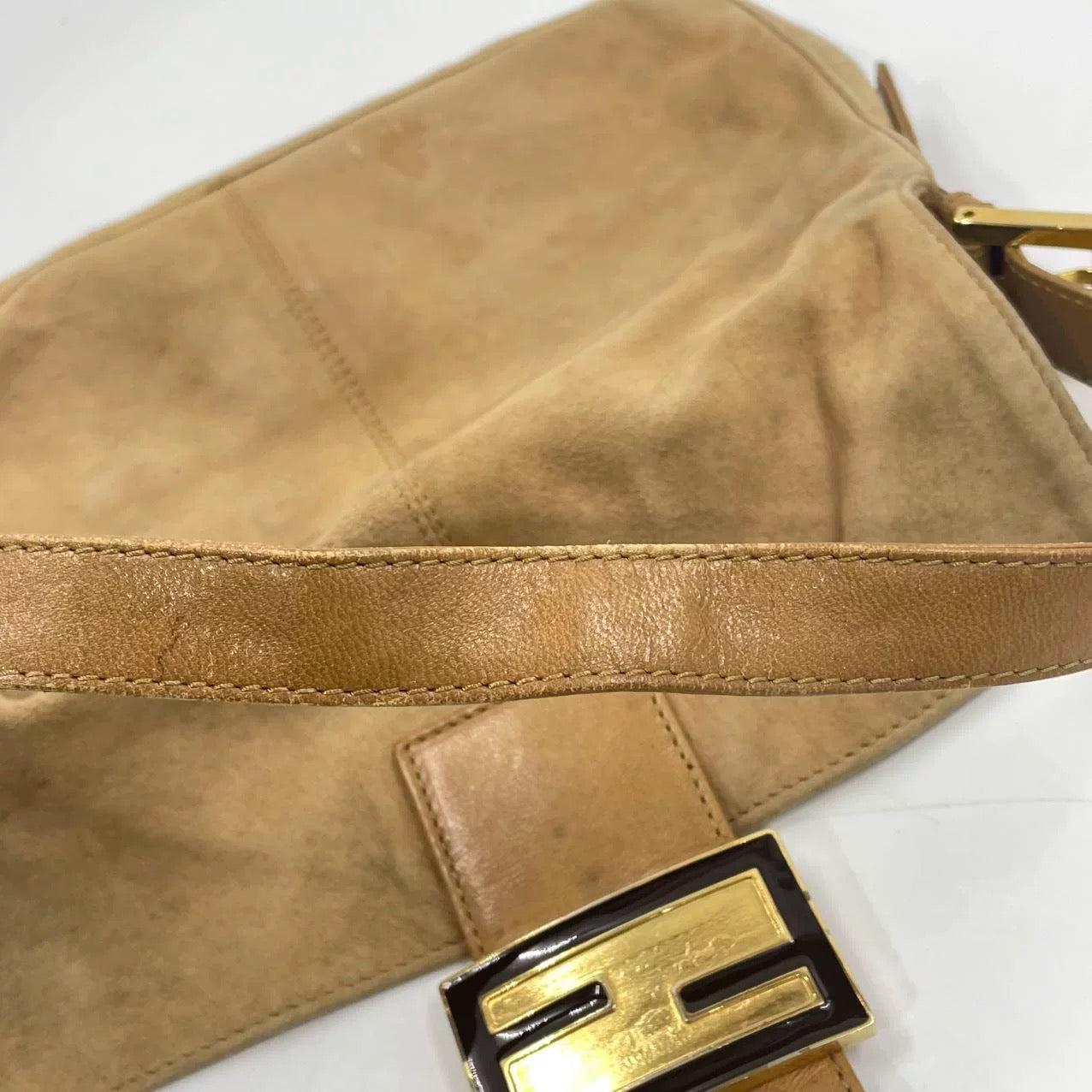Fendi Baguette Light Camel Brown Suede Leather Shoulder Bag For Sale 15