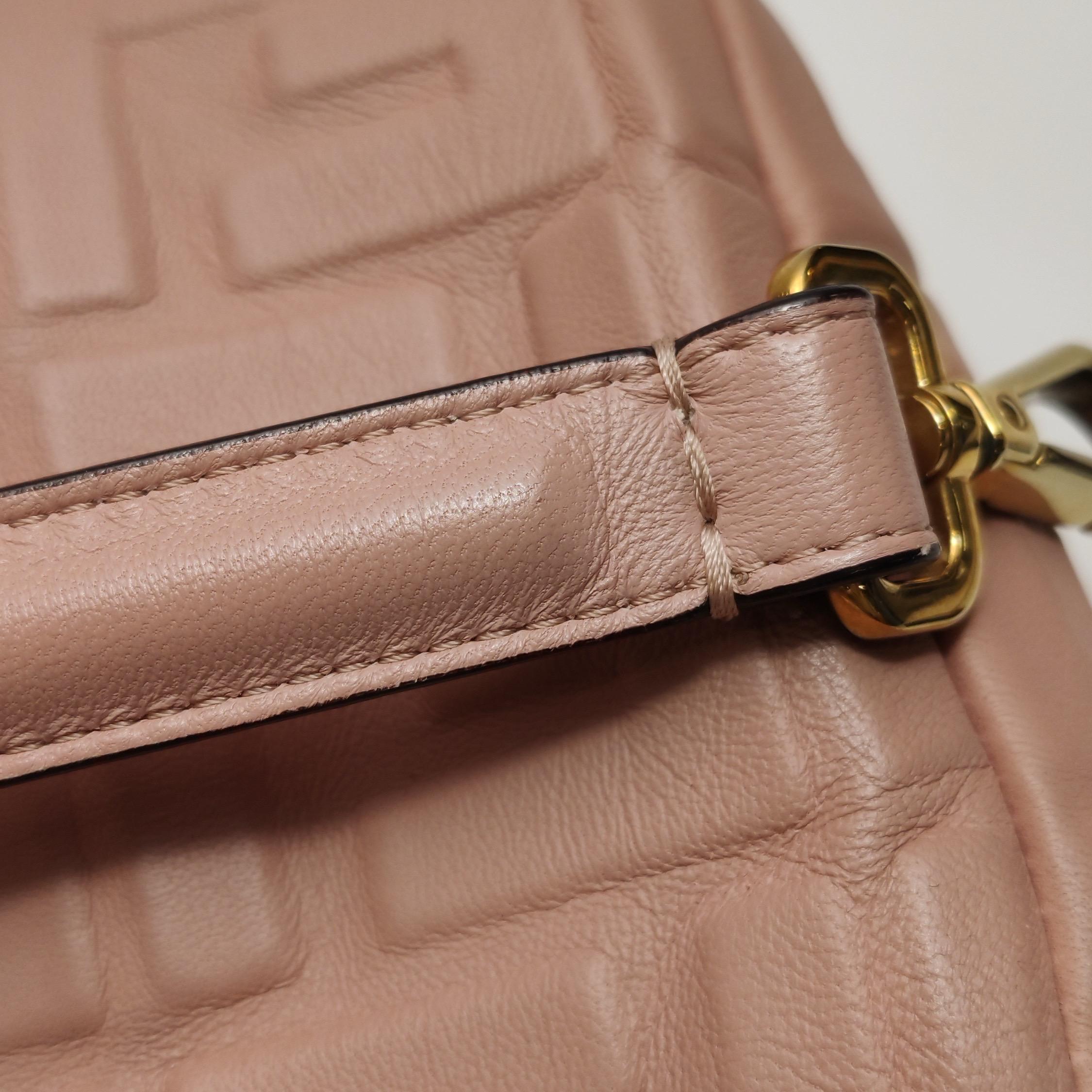 Fendi Baguette Light Pink Medium Lambskin Leather Crossbody Bag Gold Hardware For Sale 13
