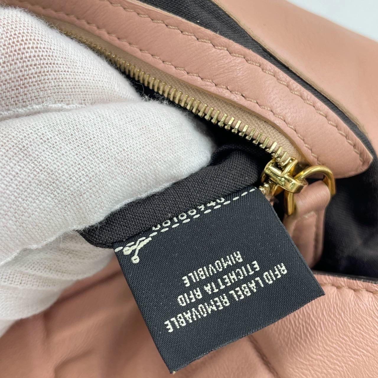 Fendi Baguette Light Pink Medium Lambskin Leather Crossbody Bag Gold Hardware For Sale 3