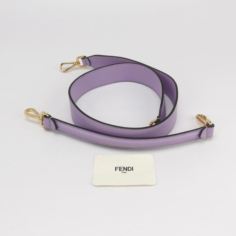 Fendi Baguette Medium Beige Lavendel Raffia Leder Crossbody Tasche im Angebot 5