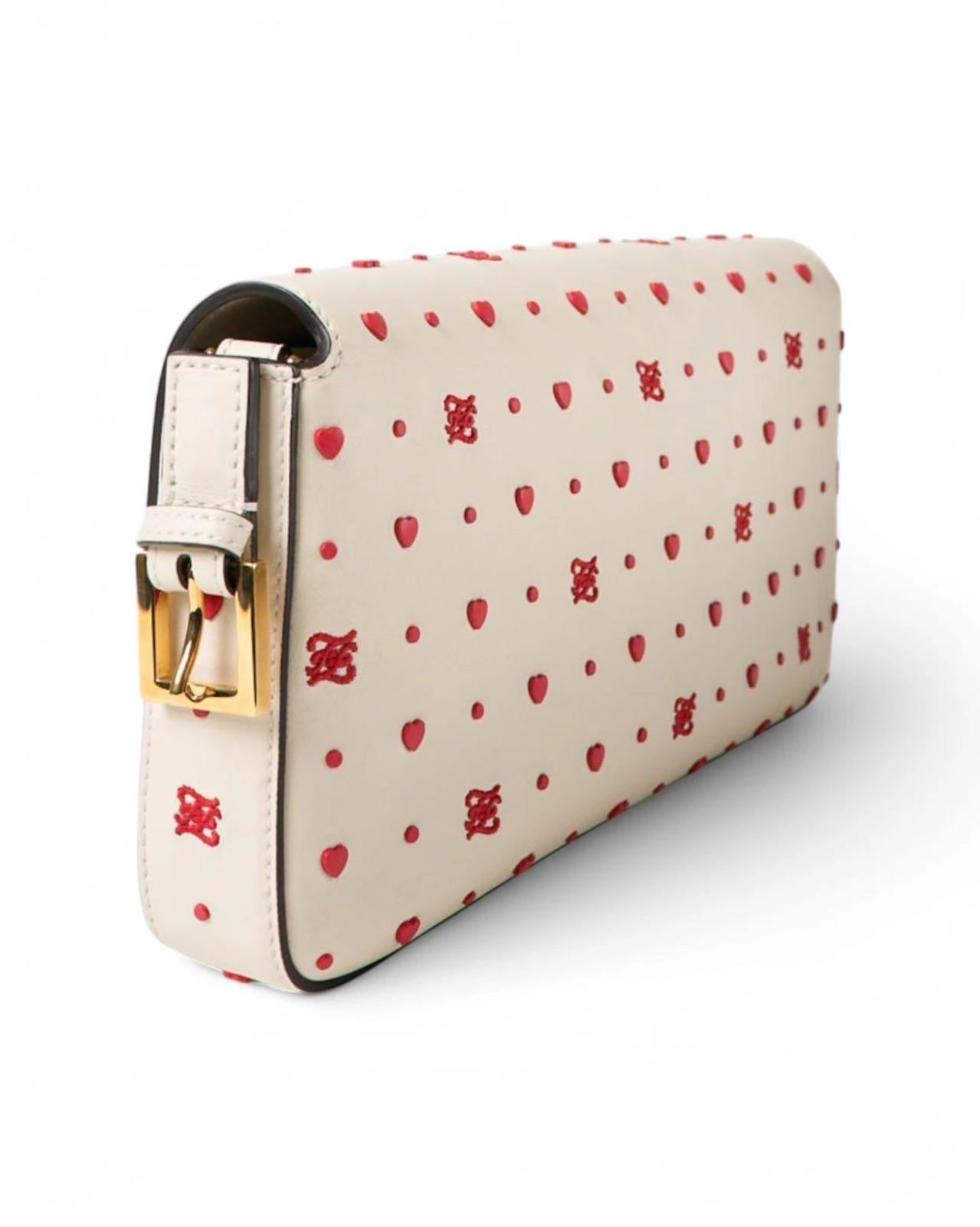 Fendi Baguette Medium Love Weiß Damen im Angebot