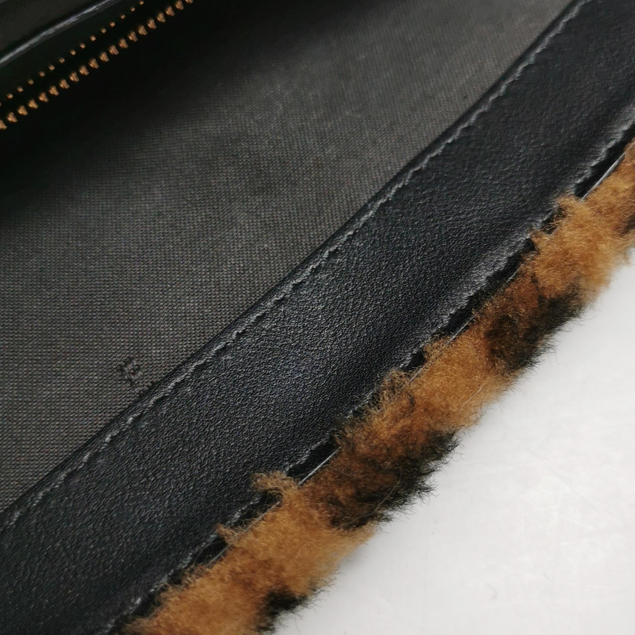 Fendi Baguette Medium Shearling Vitello Dolce Marco FF 1974 Tobacco Brown Zucca For Sale 6