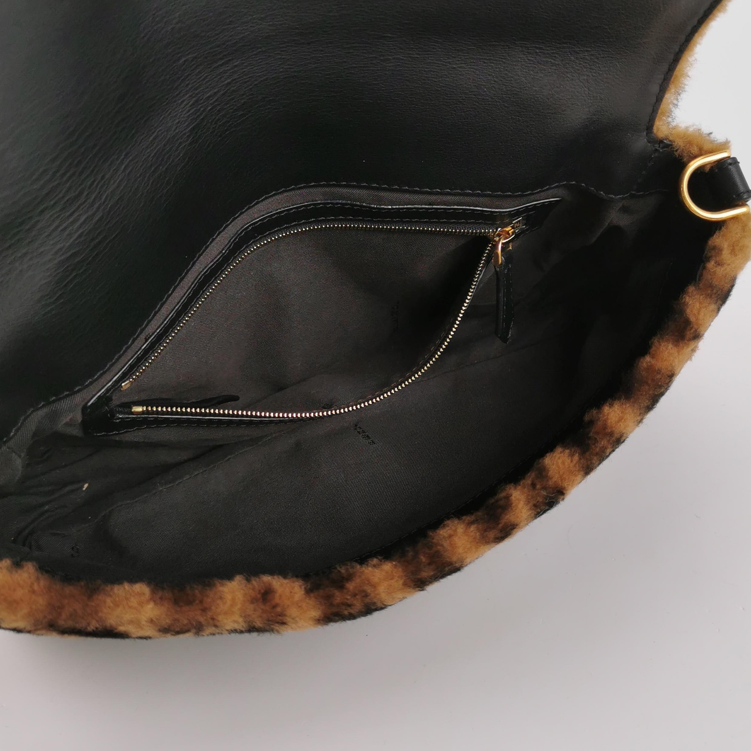 Fendi Baguette Medium Shearling Vitello Dolce Marco FF 1974 Tobacco Brown Zucca For Sale 8