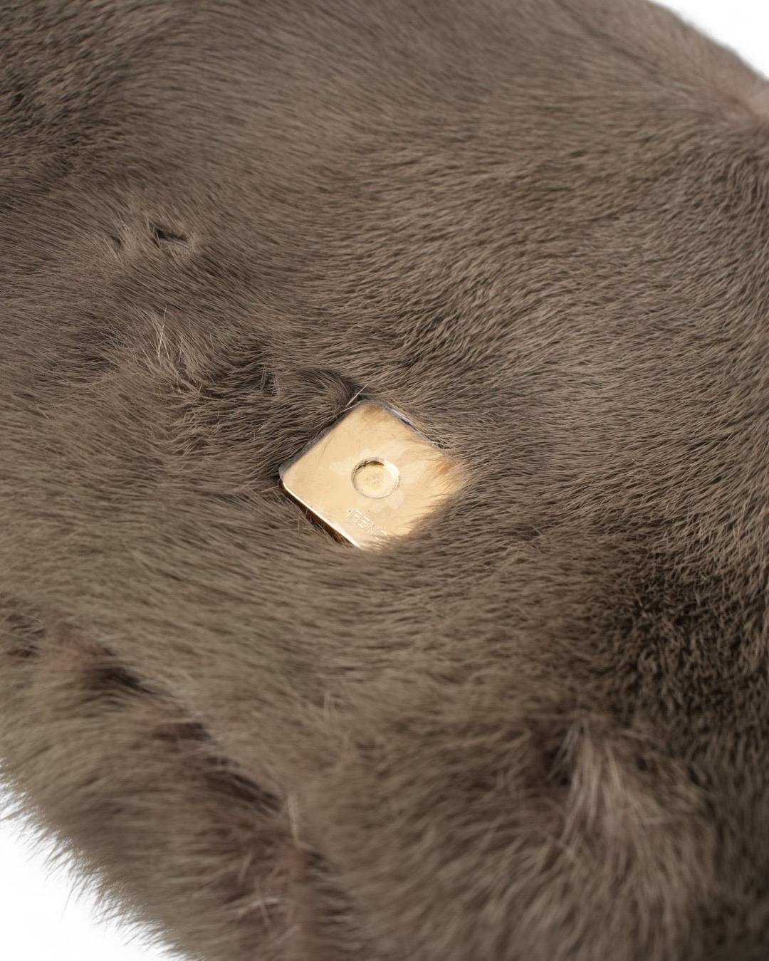 Fendi Baguette Medium Tortora en vente 8