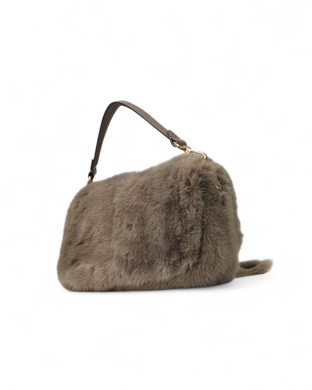 Fendi Baguette Medium Tortora Pour femmes en vente