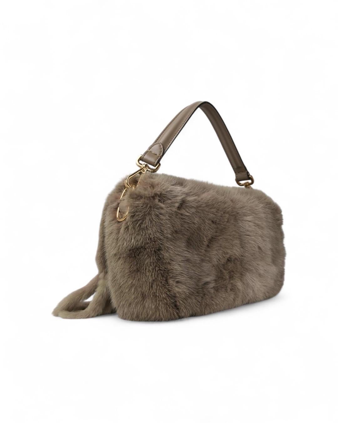 Fendi Baguette Medium Tortora en vente 1