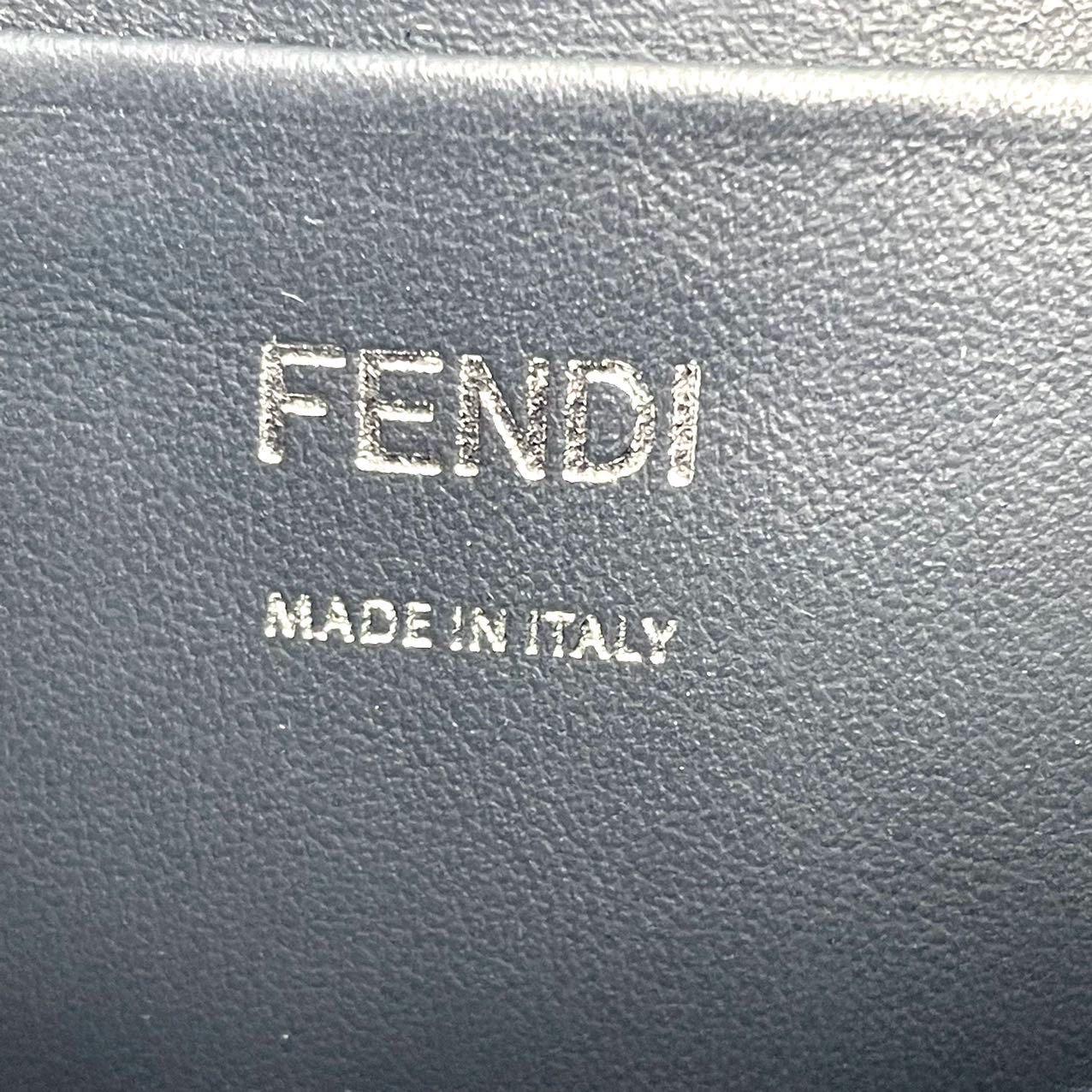 Fendi Baguette Mini Navy Sequins Chain Strap Crossbody Bag en vente 2