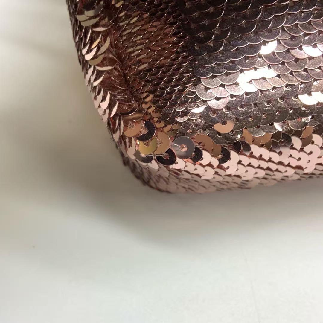 Fendi Baguette Mini Rosa Glitter Paillettes Borsa a tracolla Speciale San Valentino in vendita 7