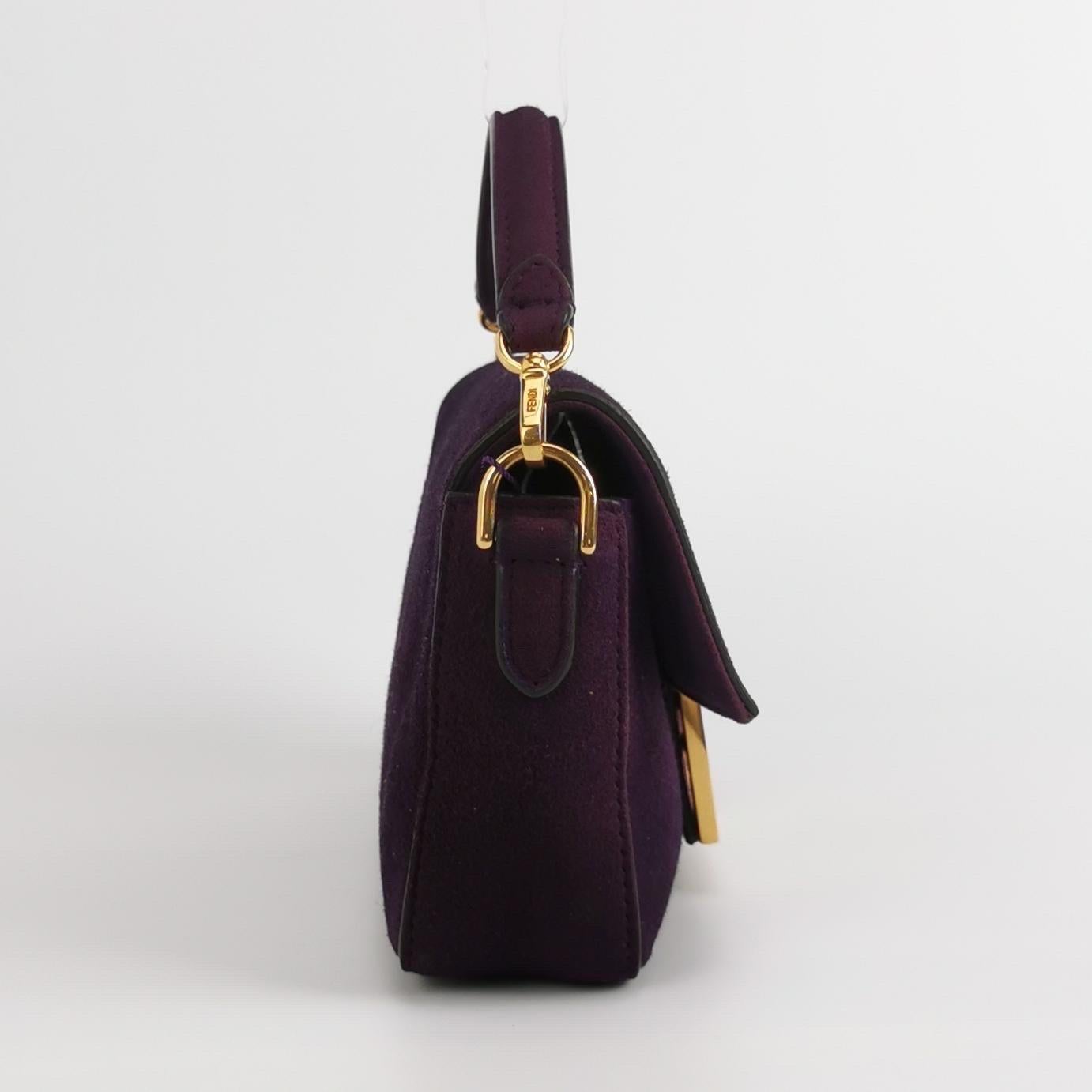 Noir Fendi Baguette Mini Purple Suede Gold Hardware Crossbody Bag en vente