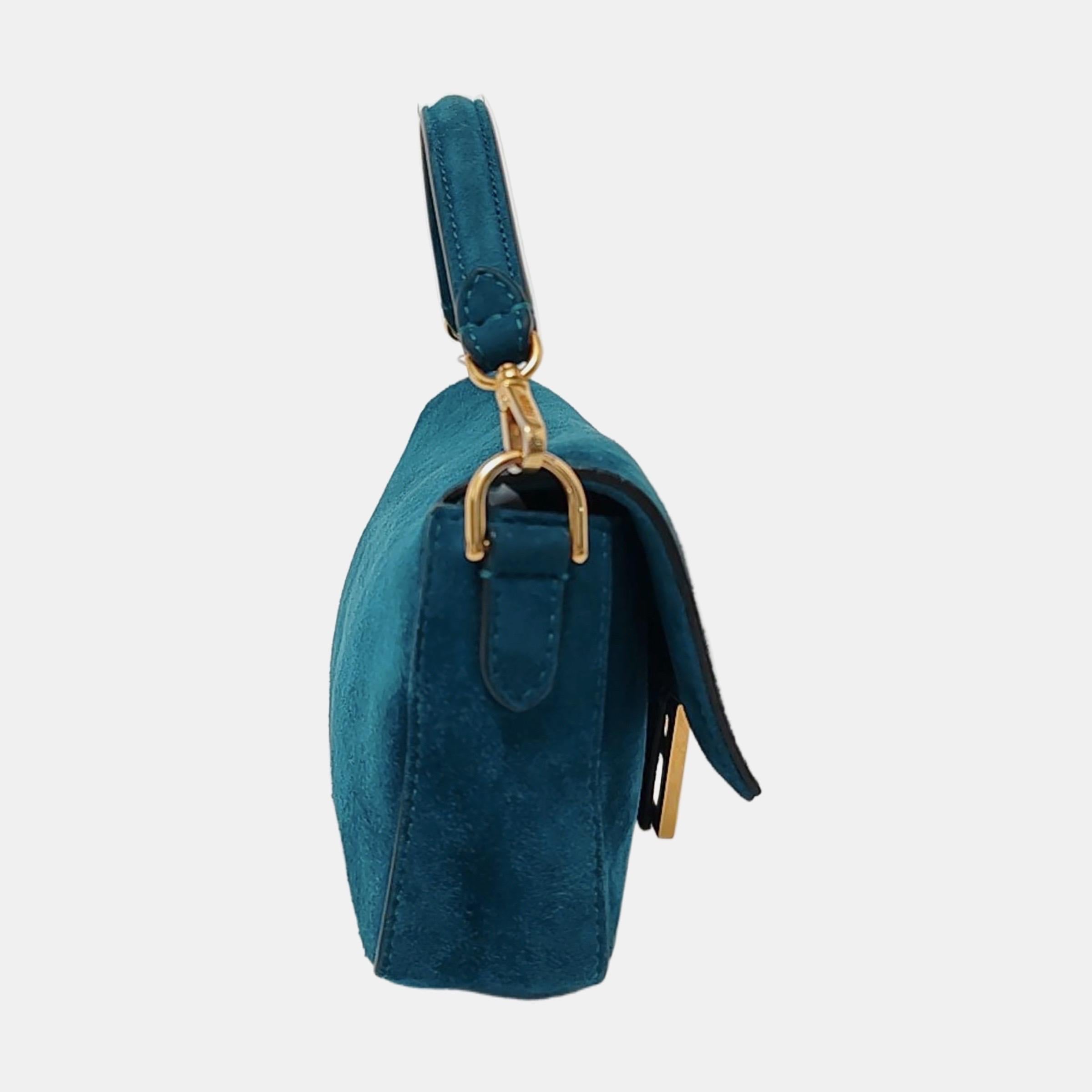 Fendi Baguette Mini Turquoise Blue Suede Gold Hardware Crossbody Bag In Good Condition For Sale In AUBERVILLIERS, FR
