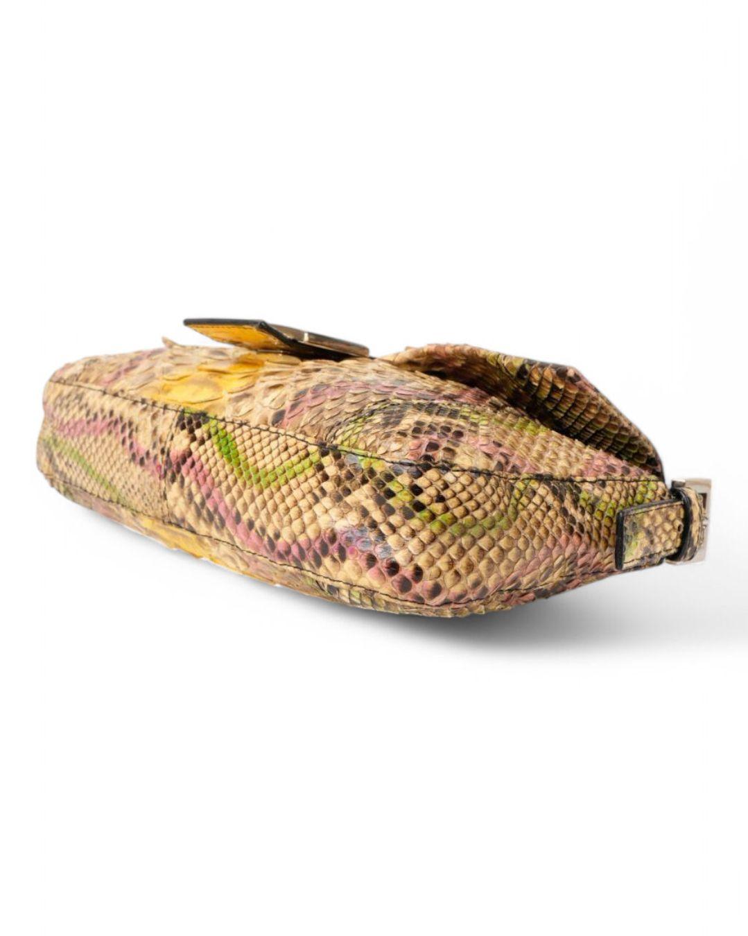 Fendi Baguette MM Pitón Multicolor Amarillo 3