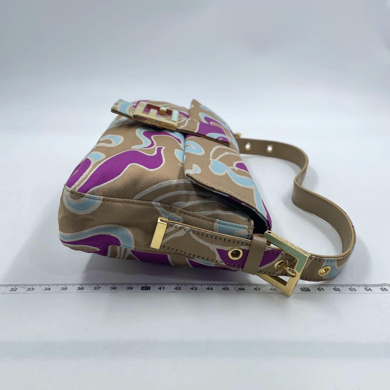 FENDI Baguette Multicolor Purple Fabric with Psychedelic prints In Excellent Condition In AUBERVILLIERS, FR
