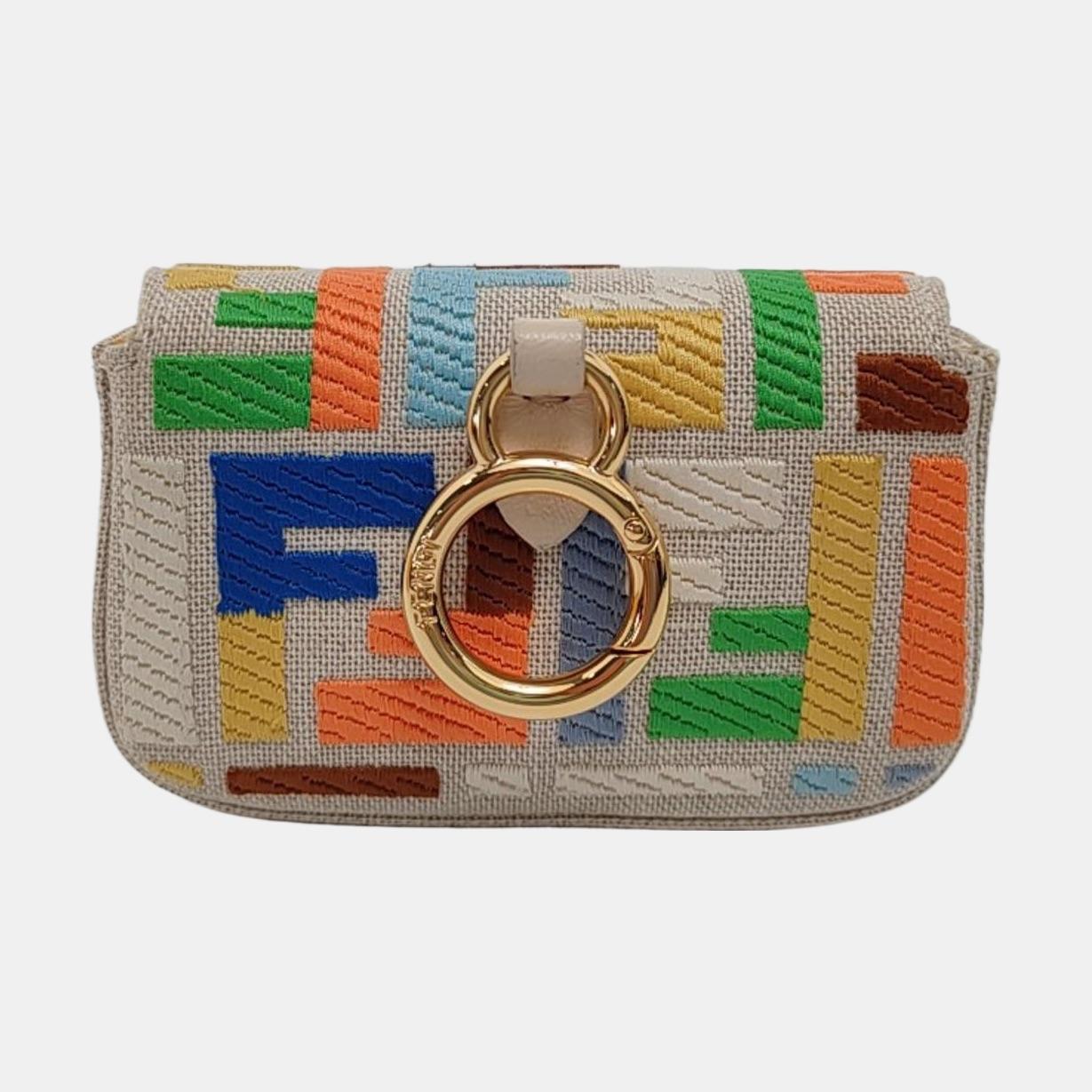 Fendi Baguette Nano Multicolore Canvas Chain Strap Crossbody Bag Pour femmes en vente