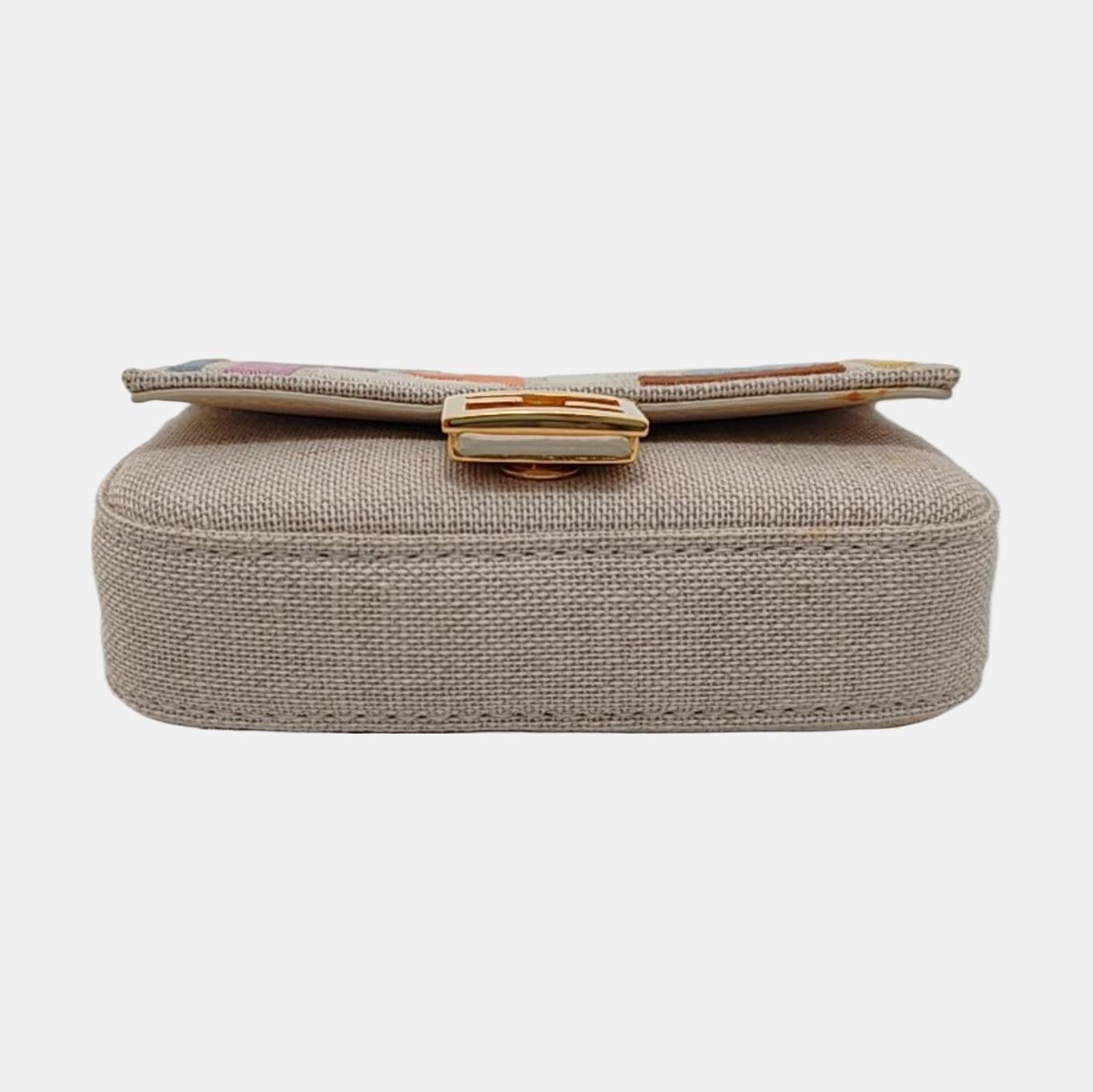 Fendi Baguette Nano Multicolore Canvas Chain Strap Crossbody Bag en vente 1