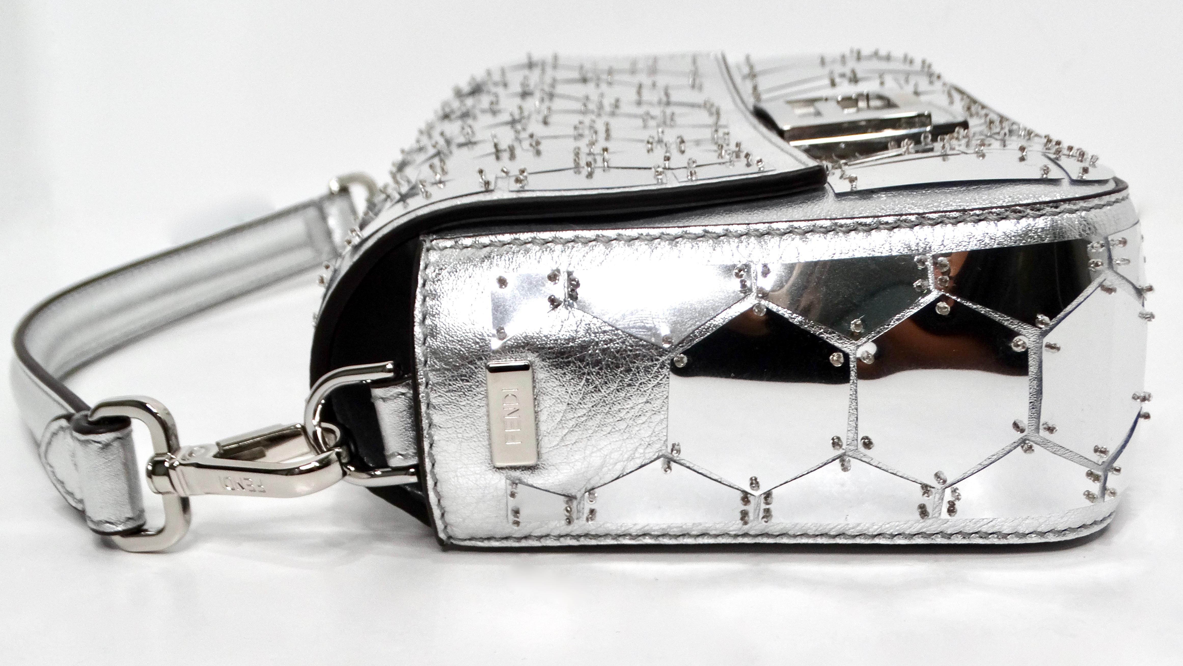 Fendi Baguette Nicki Minaj Capsule Umhängetasche im Zustand „Gut“ im Angebot in Scottsdale, AZ