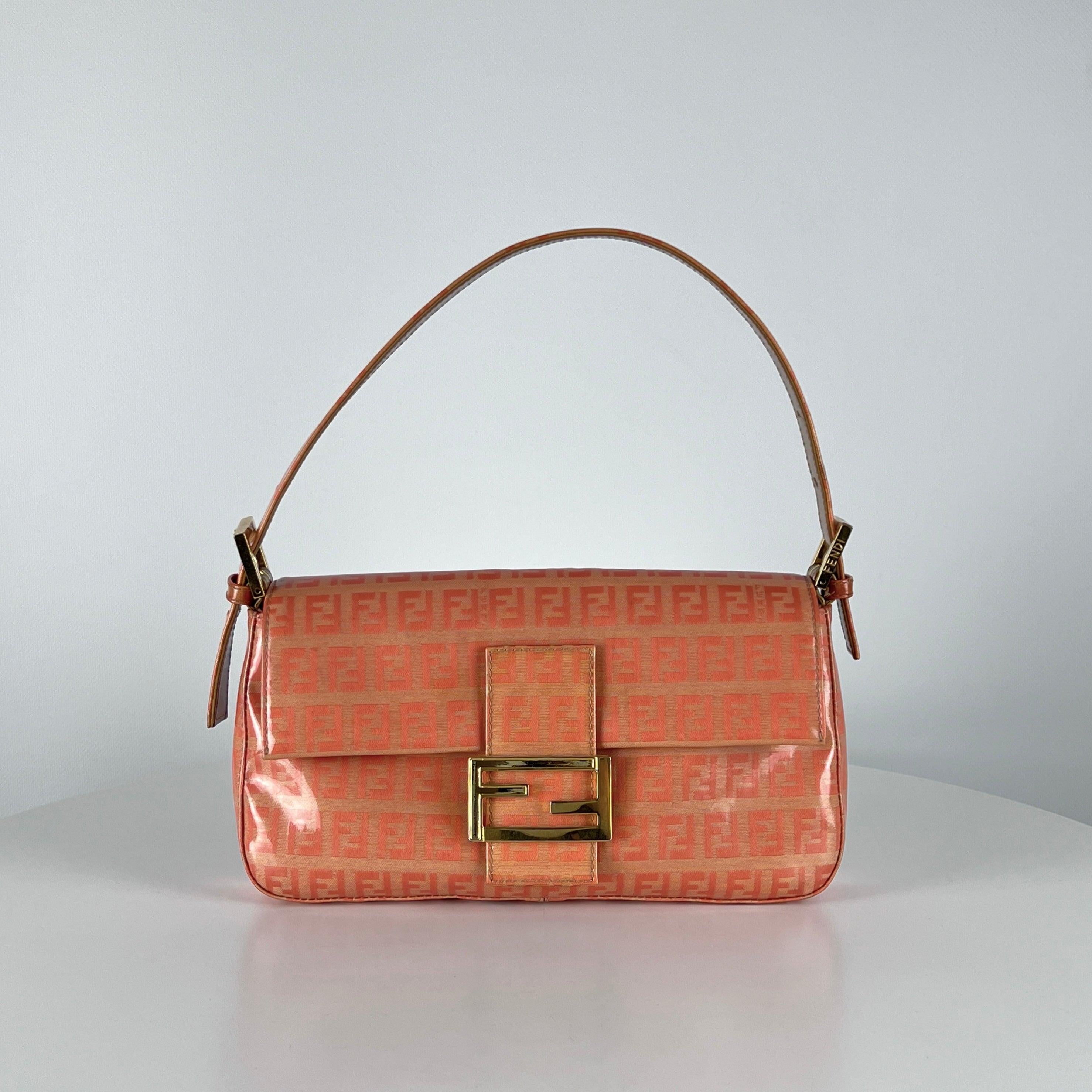 Fendi Baguette Orange Zucca Vinyl Shoulder Bag en vente 1